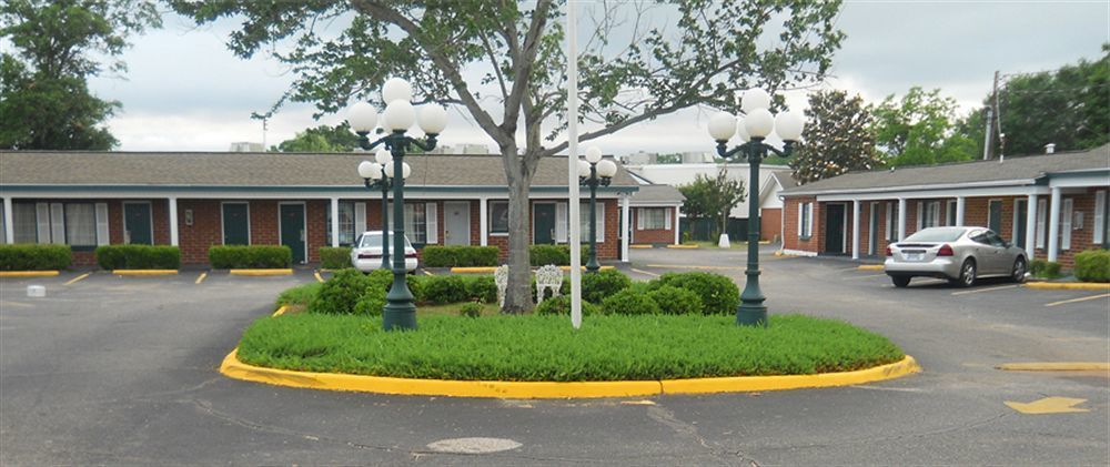 Adams Inn ドーサン エクステリア 写真