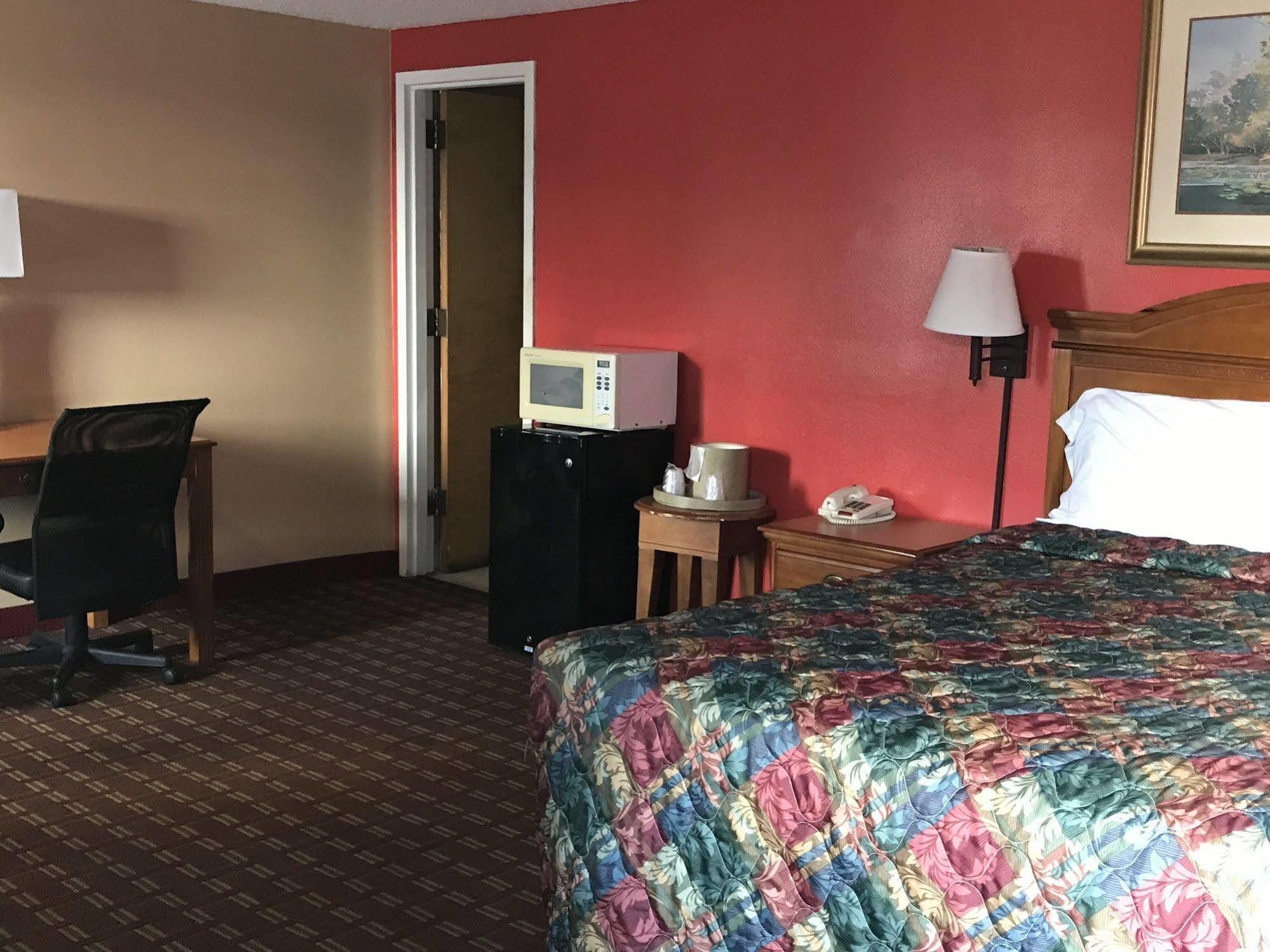 Adams Inn ドーサン エクステリア 写真